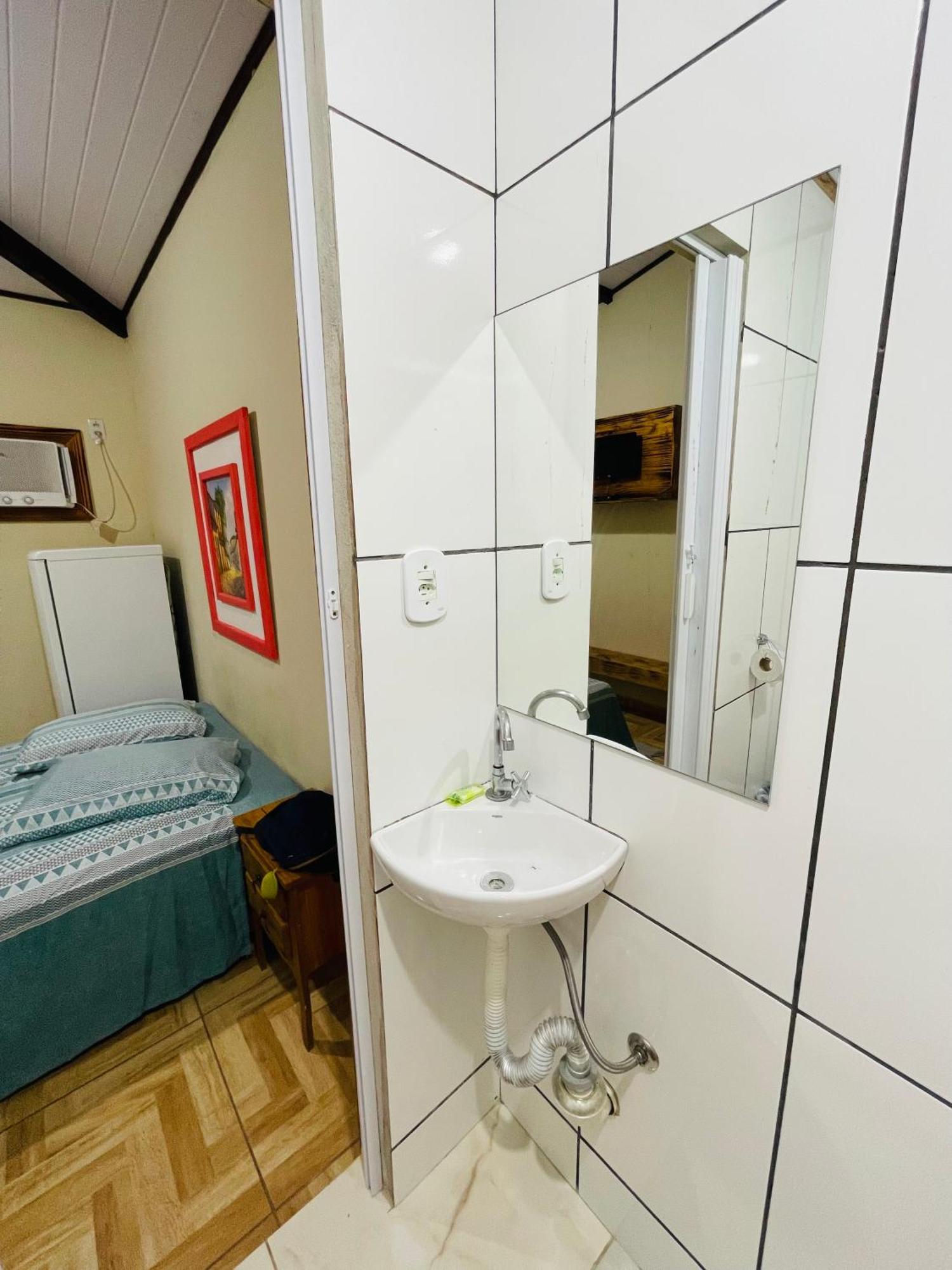 Pousada Ilhotes Hotel Araquari Buitenkant foto